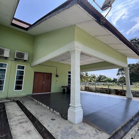 Saujana Villa Cherok Paloh, Kuantan Beach Kampung Ceruk Paluh Kültér fotó